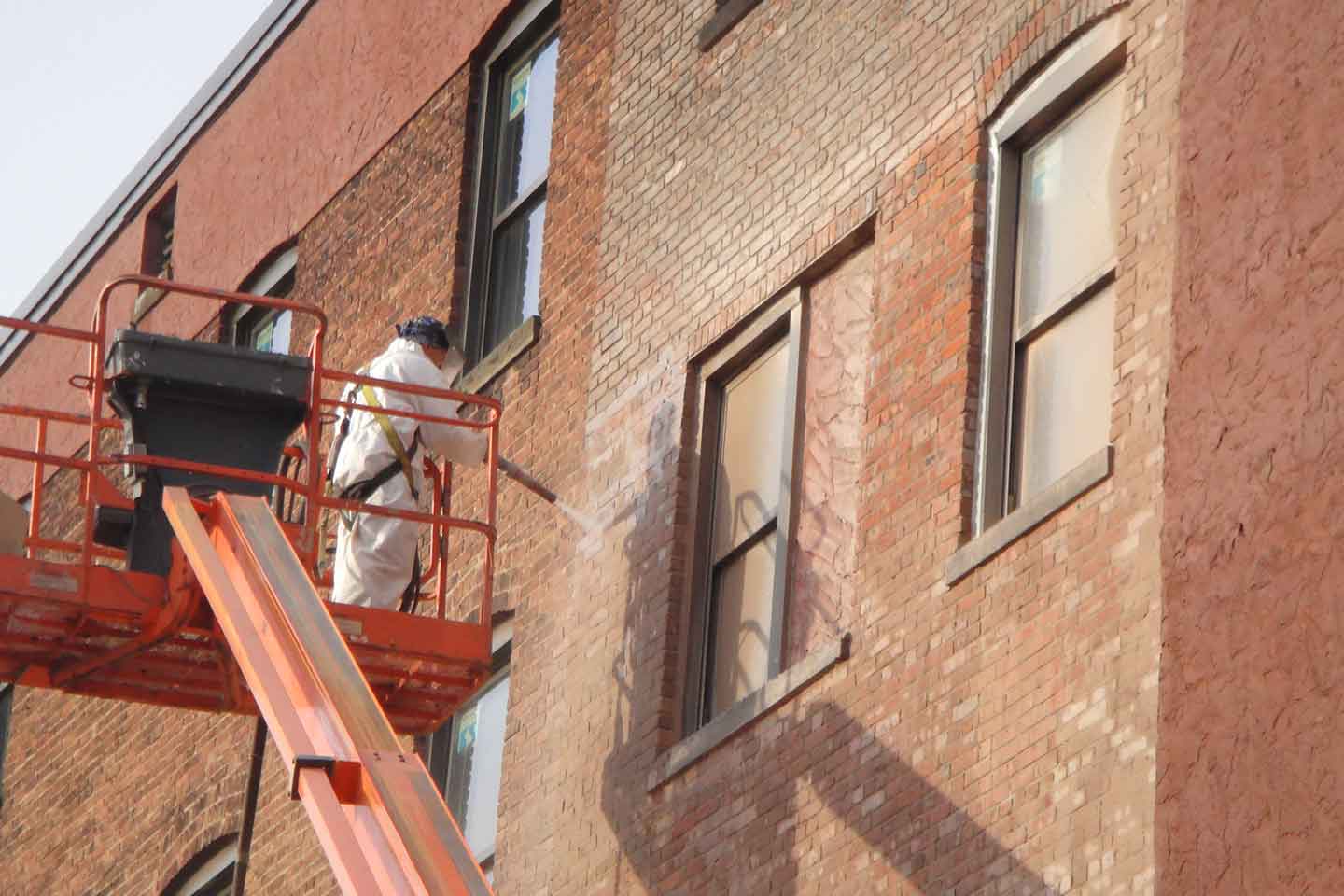 MLKJ_Building_Cleaning_Brick_Cleaning_Farrow_System